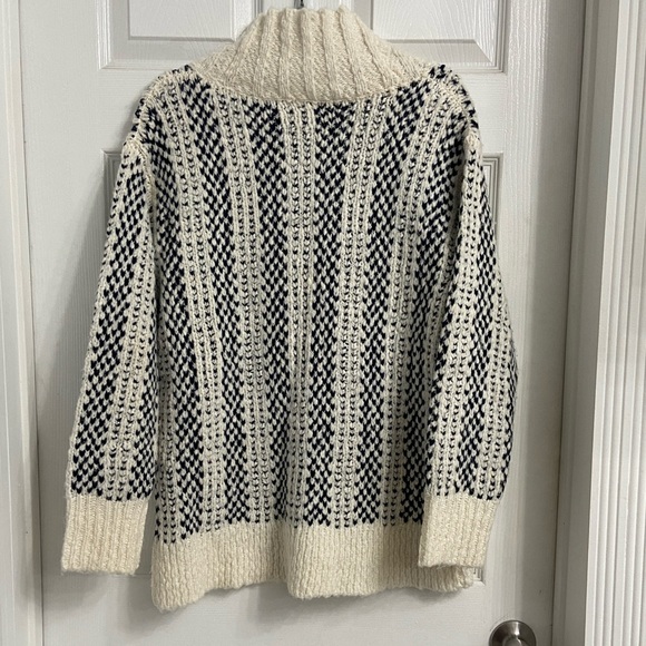 J. Crew Shawl V-Neck Pullover Knit Sweater Small Black & White Oversized Wool - Picture 3 of 4